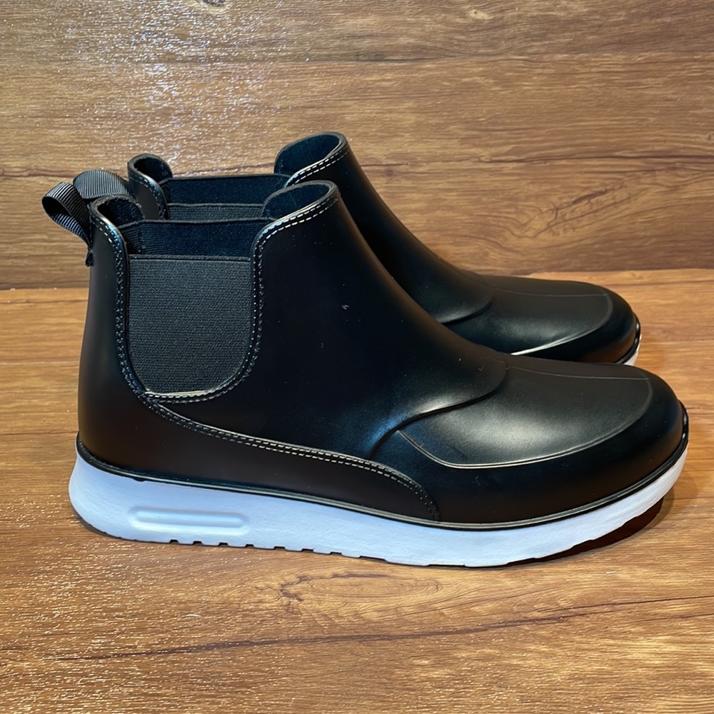 WOMEN'S CAPELLI NEW YORK MATTE CHELSEA SPORT RAIN BOOTIES size 11 new